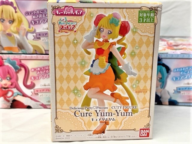 デリシャスパーティ プリキュア 4 キューティー フィギュア キュア プレシャス スパイシー ヤムヤム フィナーレ BANDAI Precure Figure_画像3