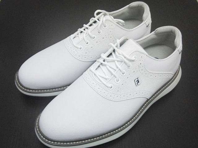 人気商品は White - Shoes Golf Traditions 新品未使用品！FootJoy 7.0 (25.0cm) Wide 25.0cm