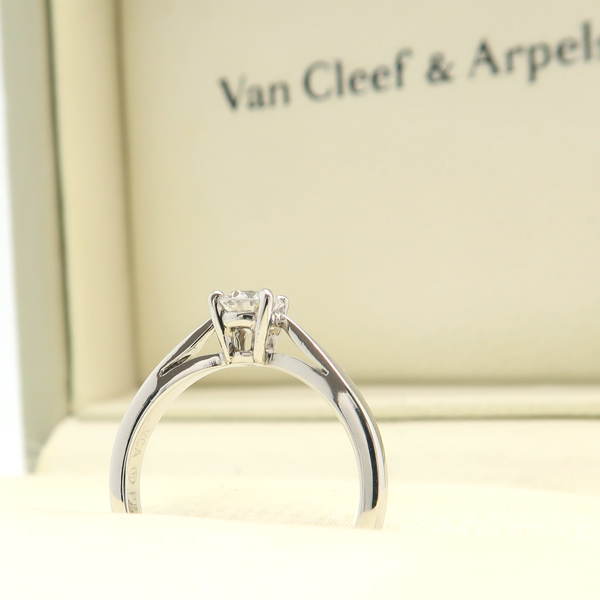 VanCreef&Apels ボヌールリング ダイヤ 0.30ct D-VVS2 8号 PT950 箱/保/GIA鑑定付 美品 質屋_画像3