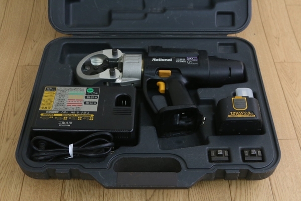 EZ3902)充電圧着器 電動工具 管ざ7376 工具、DIY用品 | roma