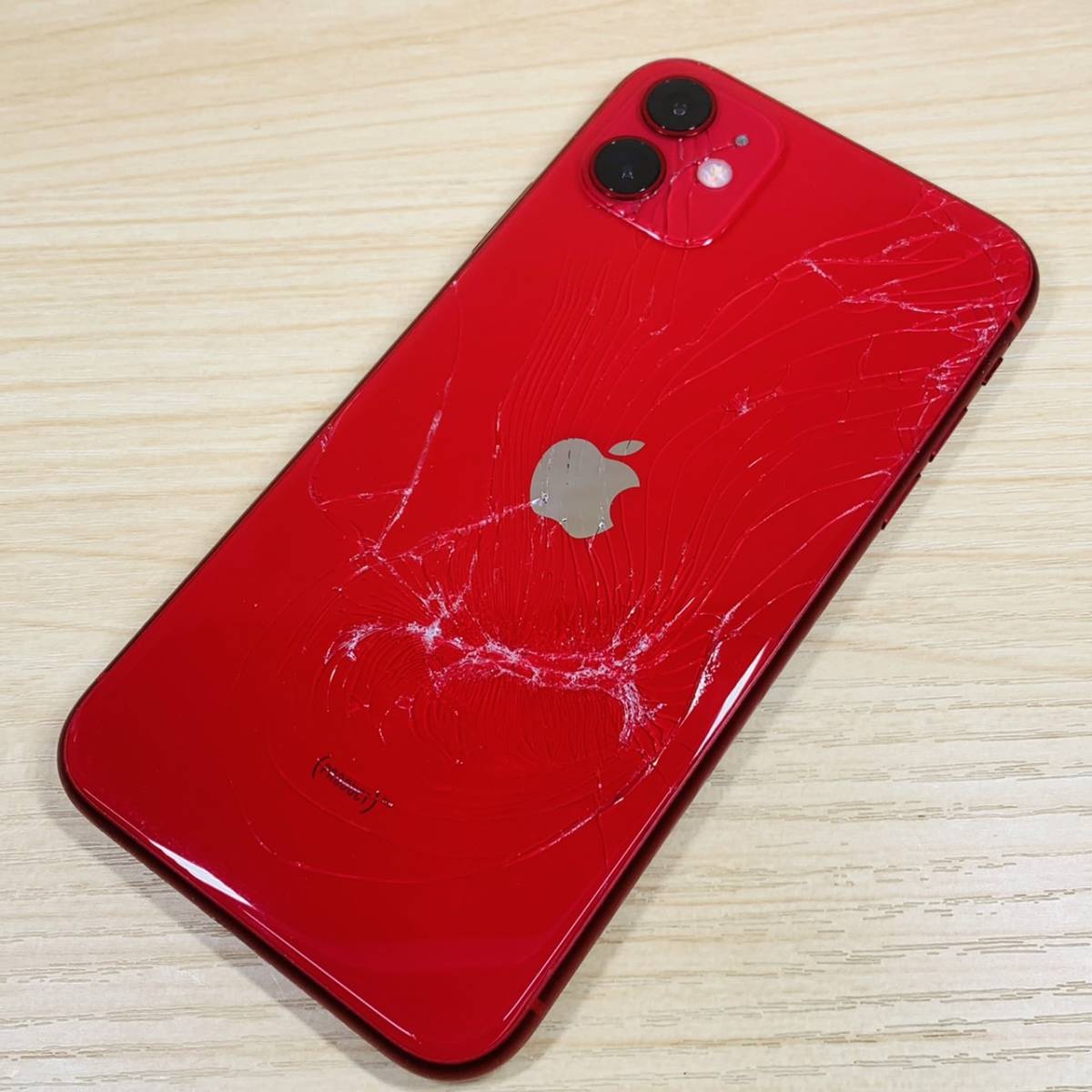 iPhone11 RED 64GB SIMフリー ジャンク どちらでも可-