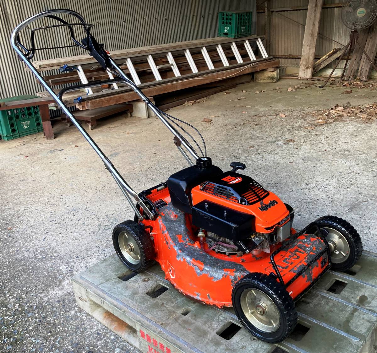 中古実働】クボタ自走式草刈機 W5021☆兵庫県加東市・直接渡し 中古実働】クボタ自走式草刈機 W5021☆兵庫県加東市・直接渡し