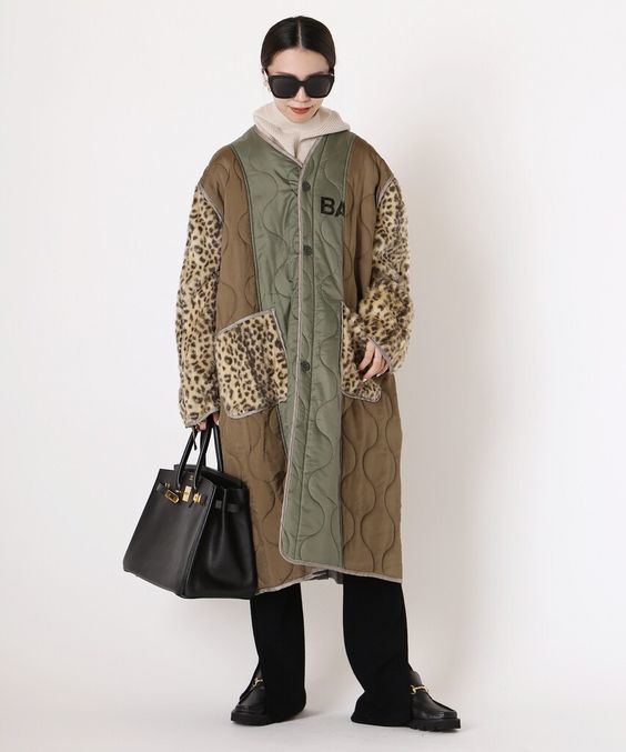贅沢 Classe STAND Deuxieme de 新品 MUSE ALONE スタンド コート ☆アパルトモン QUITED MILITARY アローン LEOPARD コート 贅沢 Classe STAND Deuxieme de 新品 MUSE ALONE スタンド コート ☆アパルトモン QUITED MILITARY アローン LEOPARD コート