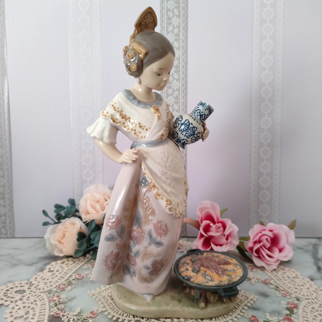 極美品 リヤドロ LLADRO 一緒にいてあげるね 元箱有 フィギュリン 陶器-