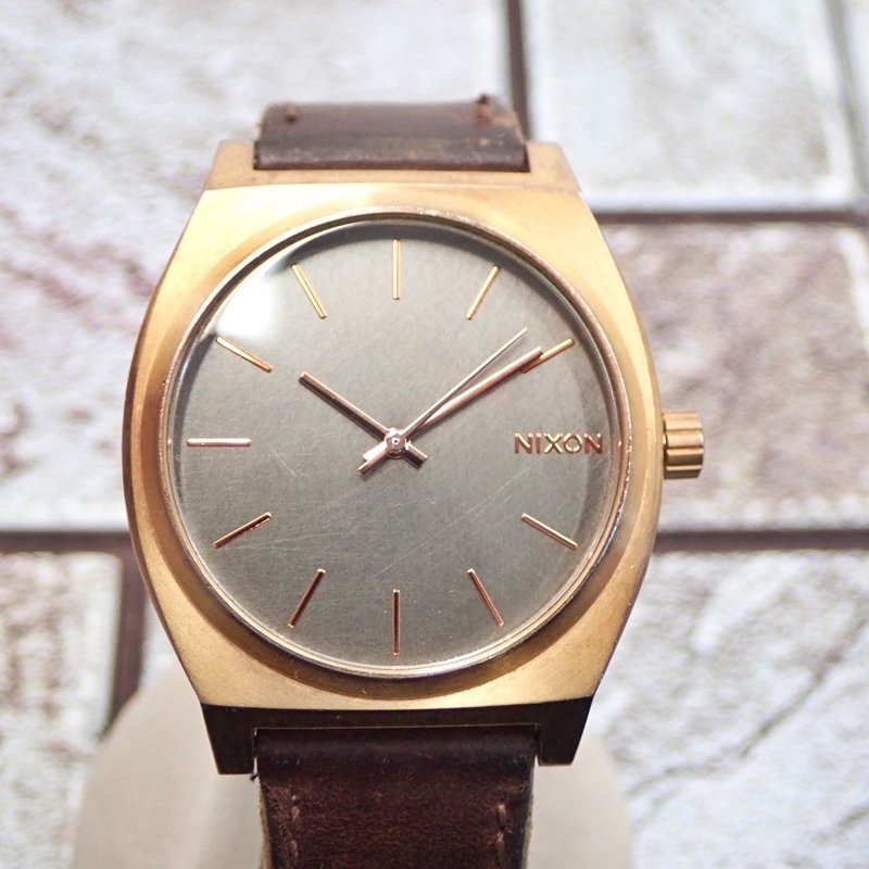 ニクソン MINIMAL タイムテラー 14J グレー文字盤 レザーベルト クォーツ 37mm メンズ 腕時計 稼働品 NIXON THE TIME TELLER_画像3