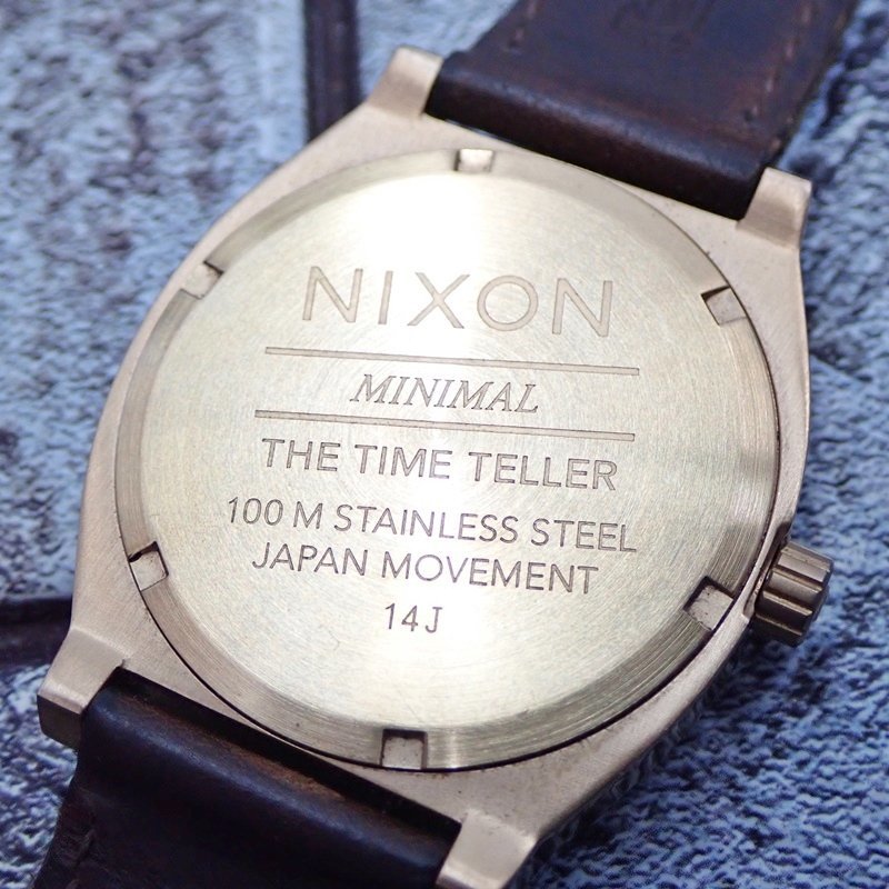 ニクソン MINIMAL タイムテラー 14J グレー文字盤 レザーベルト クォーツ 37mm メンズ 腕時計 稼働品 NIXON THE TIME TELLER_画像7