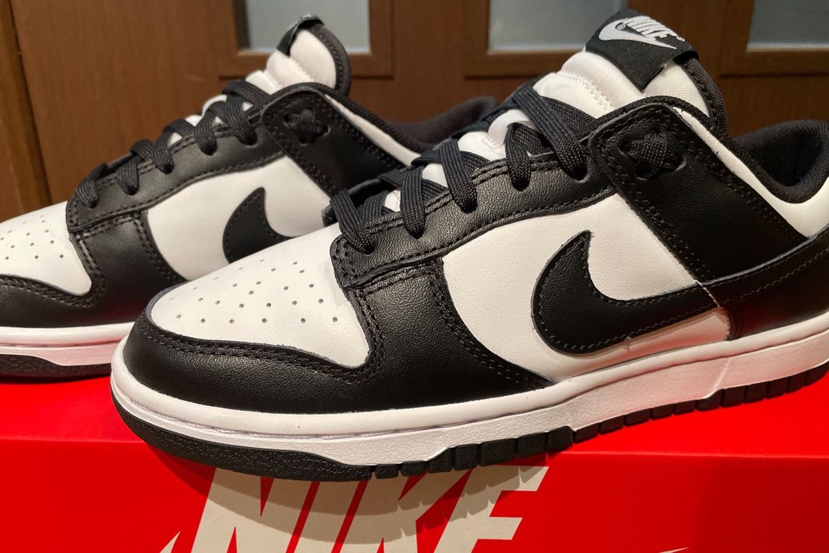 2020年製 良個体 パンダダンク NIKE DUNK LOW 25cm 希少|PayPayフリマ