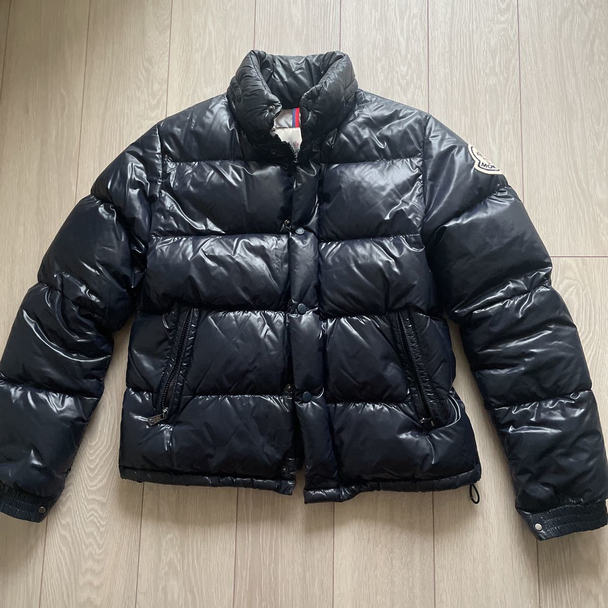 中古　サンフランシスコ　バーニーズ購入　　MONCLER モンクレール EVELEST エベレスト デカロゴワッペン ダウン ジャケット ネイビー　1_画像1