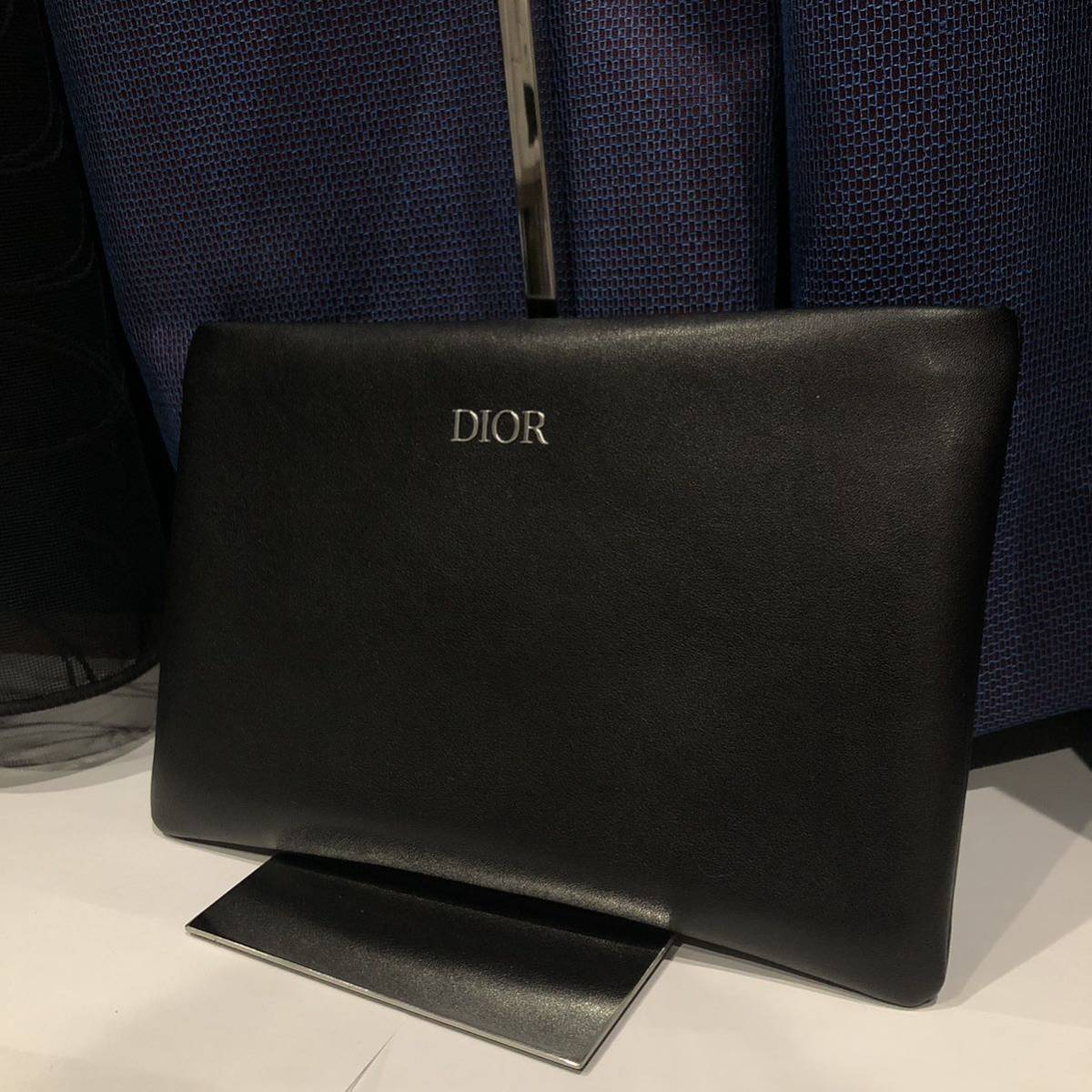 新しく着き 未使用品 クリスチャンディオール DIOR ポーチ クラッチ