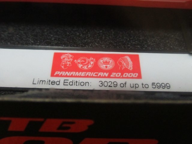 1/18ミニカー　Ferrari　フェラーリ599GTB　FIORANO　フィオラノ　PANAMERICAN20000　赤　Hot-Wheels　ホットホイール限定品【管理：1045】_画像9