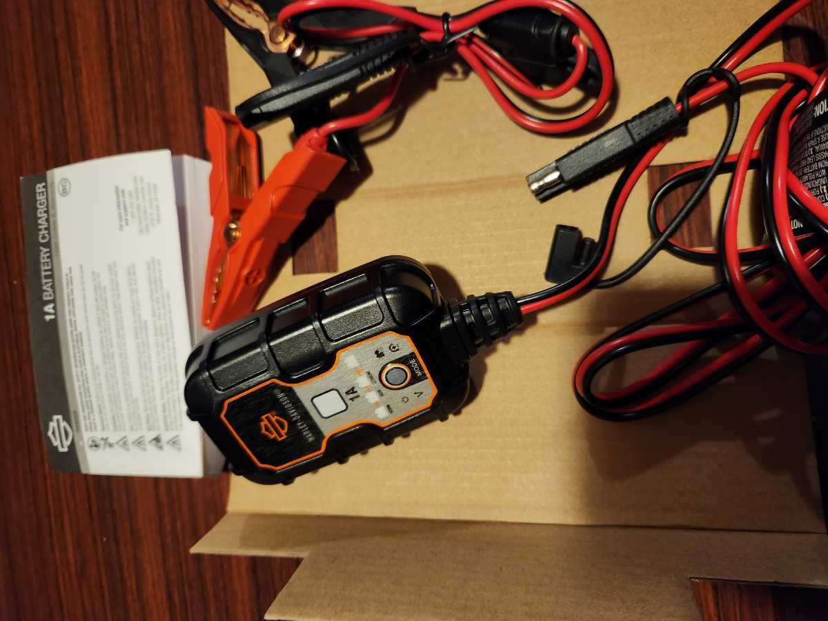 流行のアイテム ハーレーダビットソン純正 1AMP バッテリー