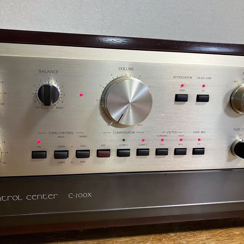 アキュフェーズ Accuphase C-200X コントロールアンプ プリアンプ 本体のみ 簡易動作確認済 ジャンク ビンテージ ステレオ