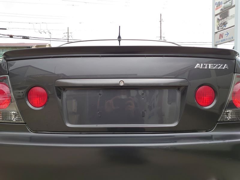『psi』 トヨタ GXE10 SXE10 アルテッツァ AS200 Zエディション 後期 トランクパネル 1C6 グレー H14年式の画像1