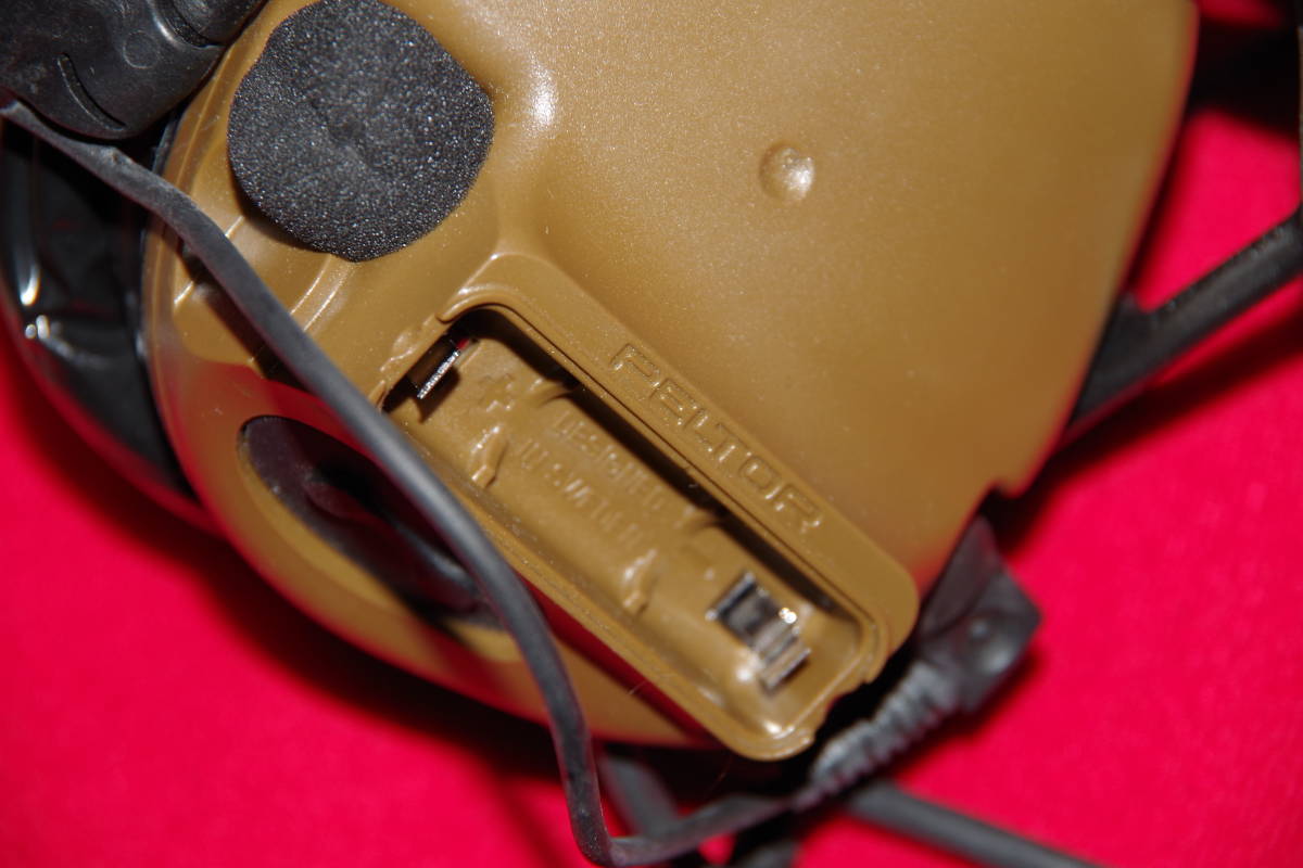 実物!未使用!PTT付!コヨーテ!【PELTOR COMTAC Ⅲ ACH (コムタック