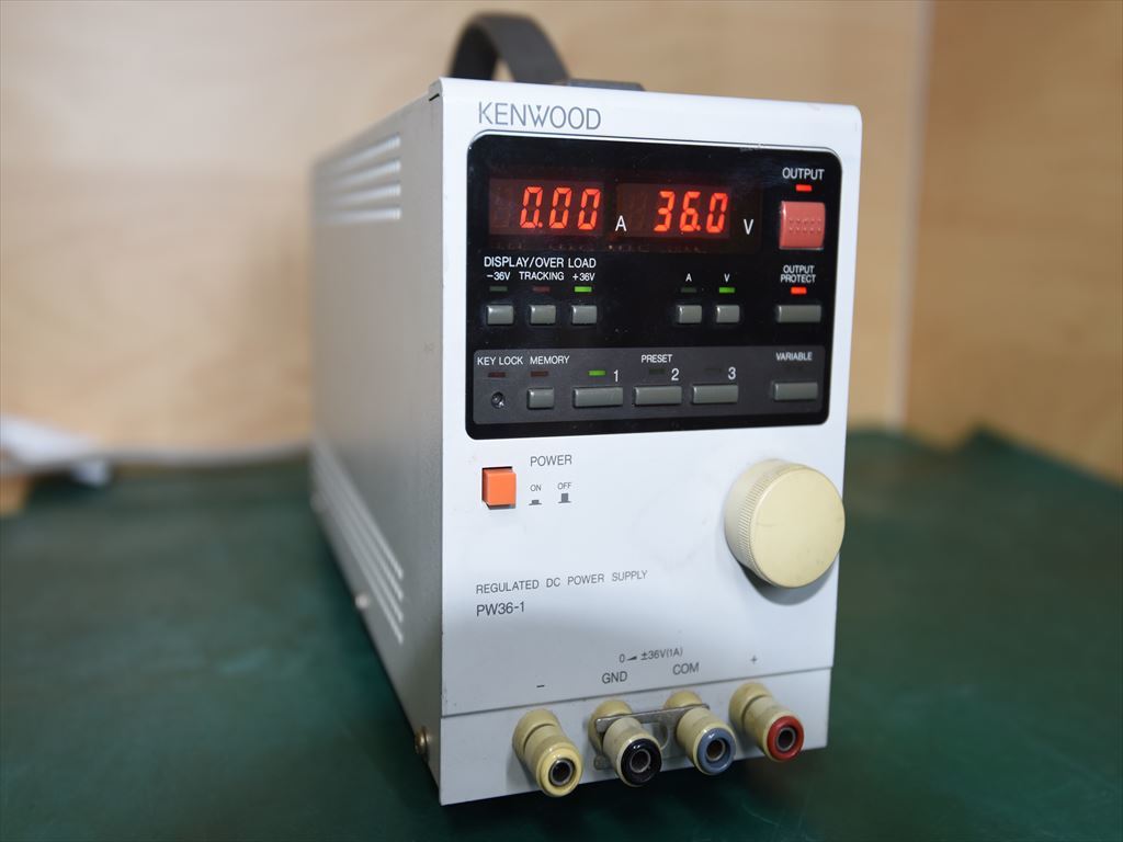 Yahoo!オークション - KENWOOD PW36-1 直流安定化電源 Yahoo!オークション - KENWOOD PW36-1 直流安定化電源