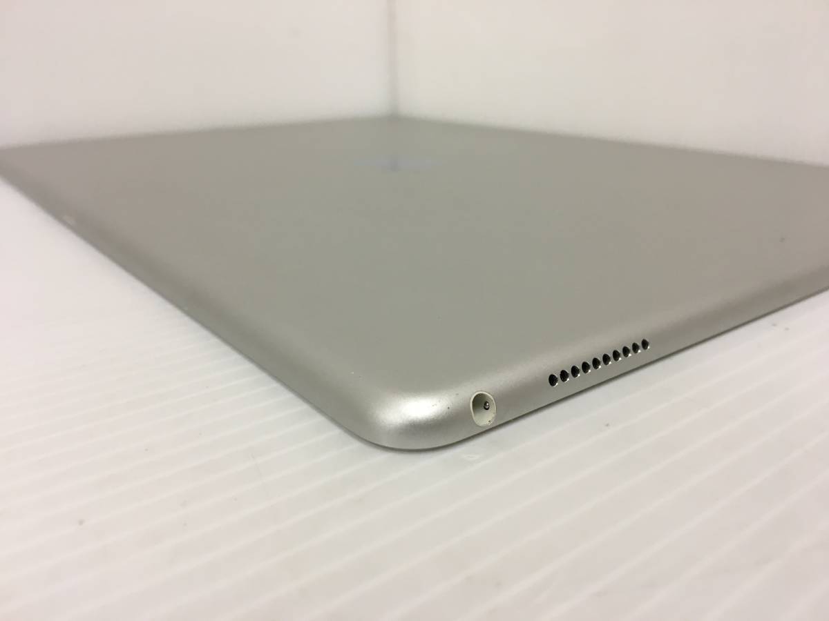 ☆Apple iPad Pro 第2世代 A1670(MQDC2J/A) 12.9インチ Wi-Fiモデル 64GB シルバー 動作品の画像6