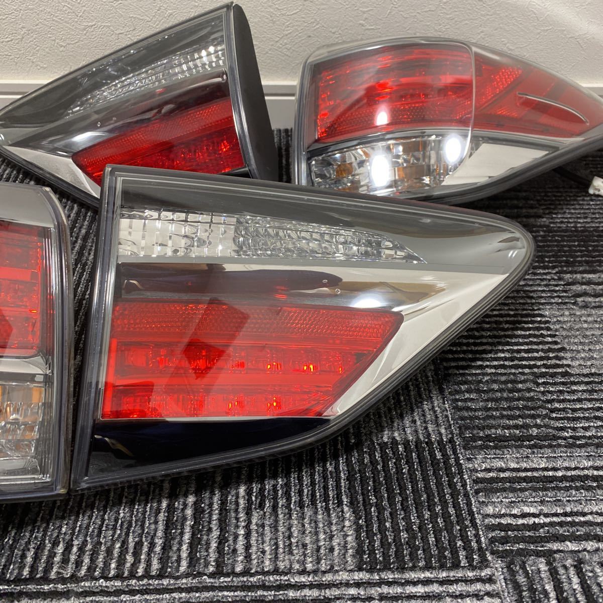 中古 美品 LEXUS レクサス AGL10 GGL10 GYL10 RX 10系 RX270 RX350 RX450h 後期 純正 LEDテールランプ 左右セットテールレンズ 48-129 130_画像3