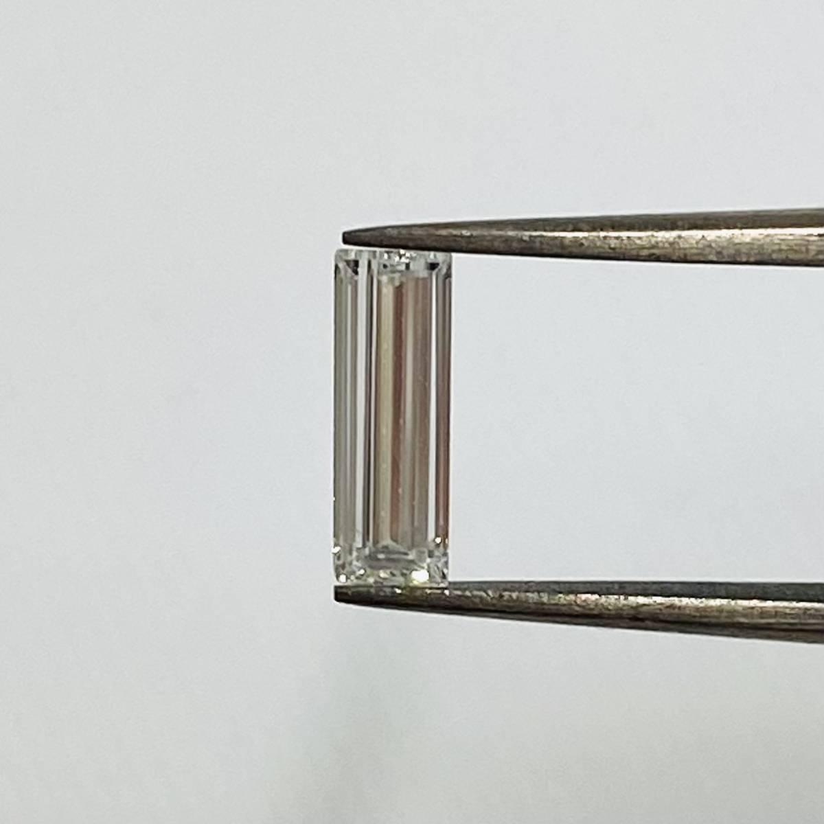 Bacchetta バケットカット 0.280ct RCT・BG/RT1733/CGL