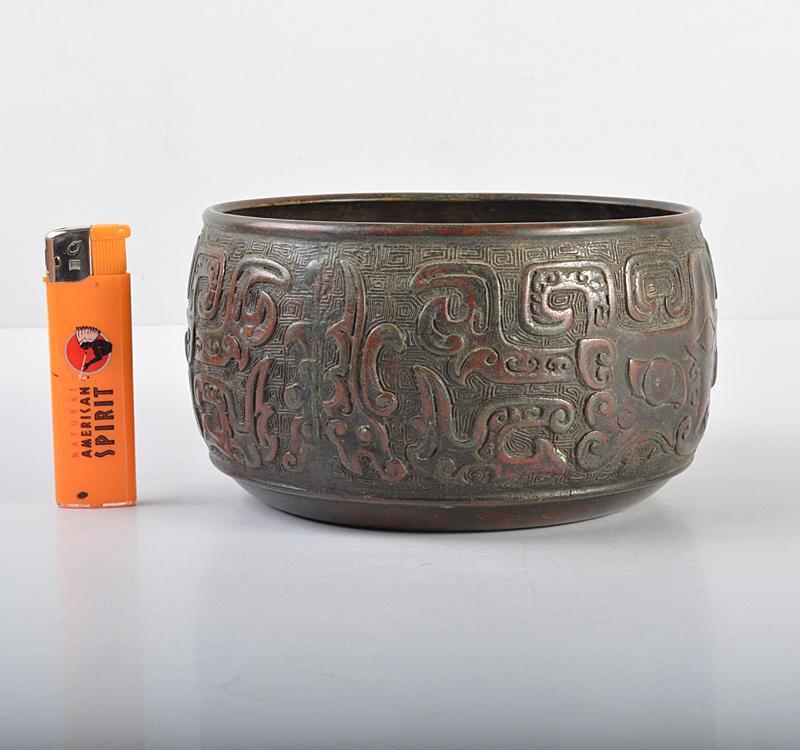 激安価格と即納で通信販売 中国 古銅宣徳銅 斑紫銅饕餮文 建水 茶