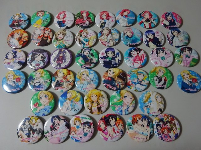 最大95%オフ! ラブライブ もぎゅっとloveで接近中 缶バッジ
