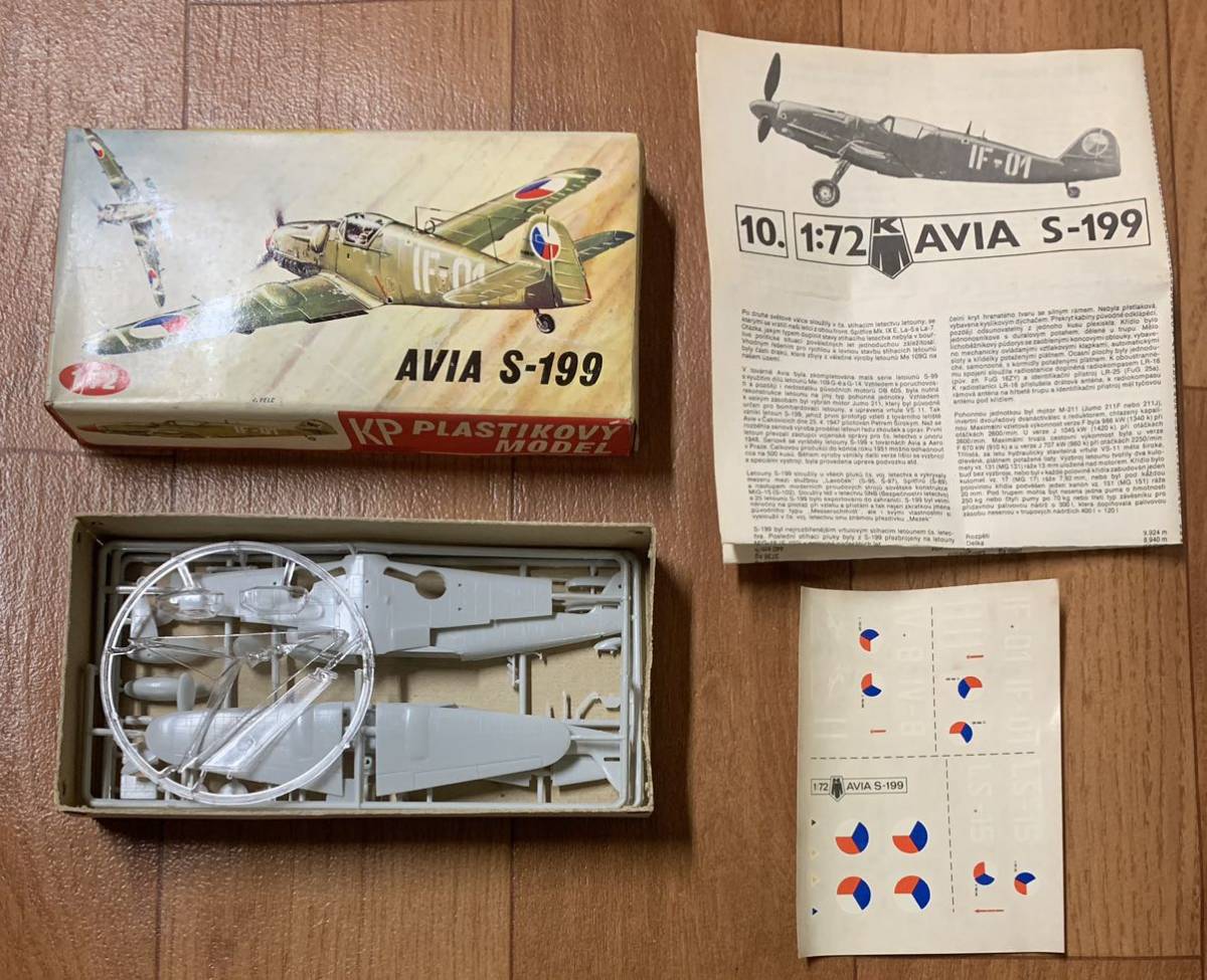 01037 1/72 KP No. 10 Avia S-199 KPモデル アヴィア S199 未組立品_画像2