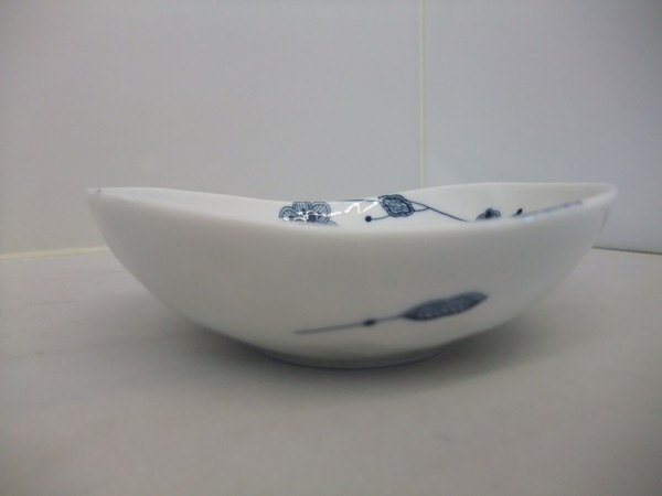 日本製 美濃焼  フルーベル まゆ型 14㎝  中鉢 シンプルモダン  の画像3