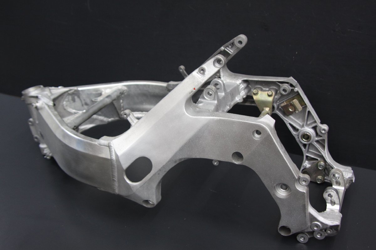 Yahoo!オークション - CBR250RR(MC22)純正フレーム 書類付!規制前