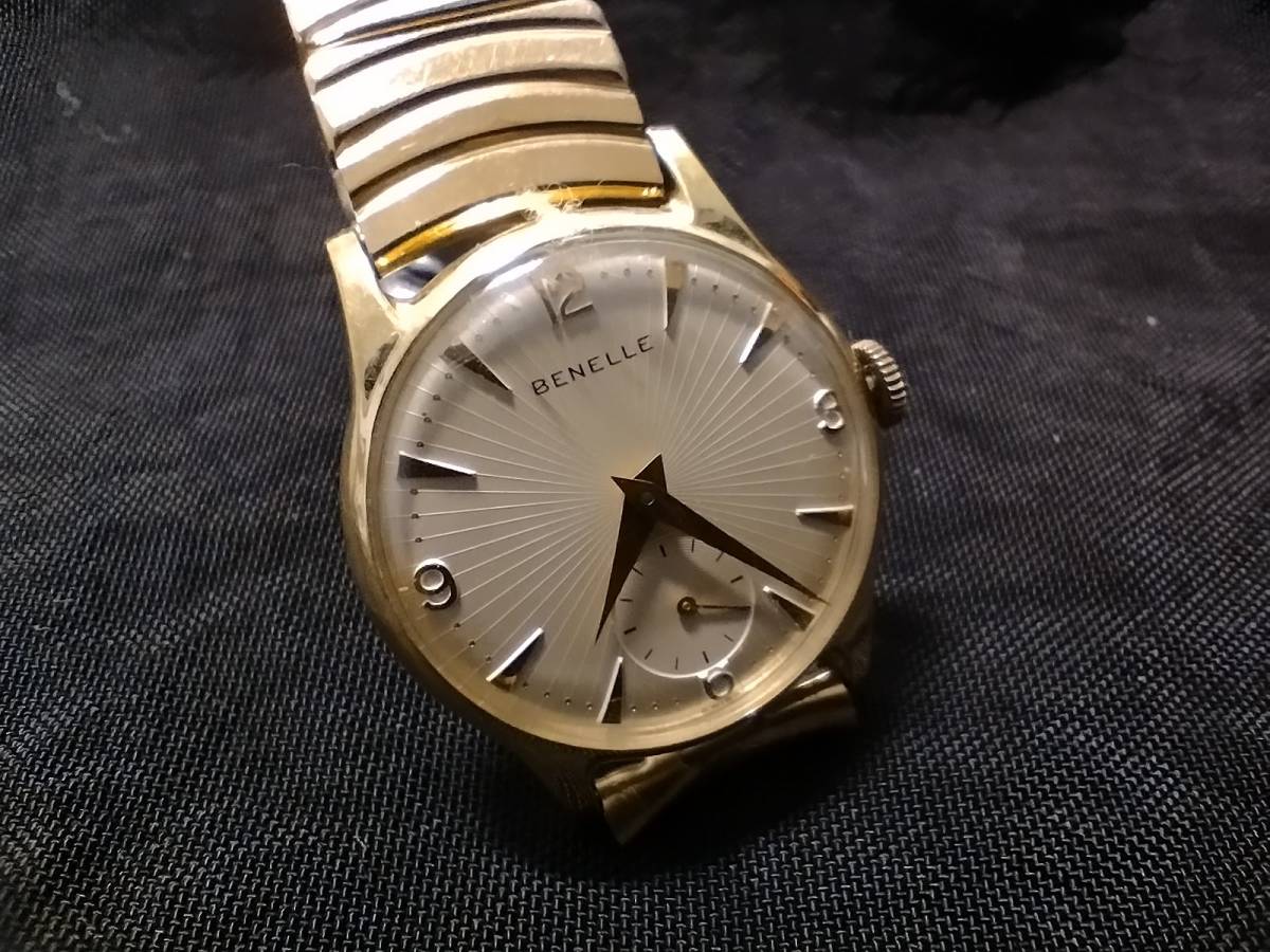 ランキングや新製品 丸型 BENELLE社 れとろ スイス製 腕時計 好
