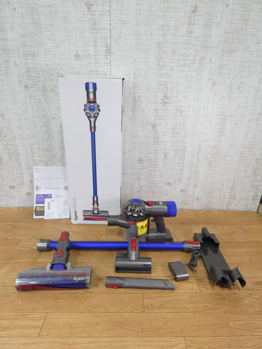 ヤフオク! - dyson ダイソン SV11 コードレスクリーナー v7F...
