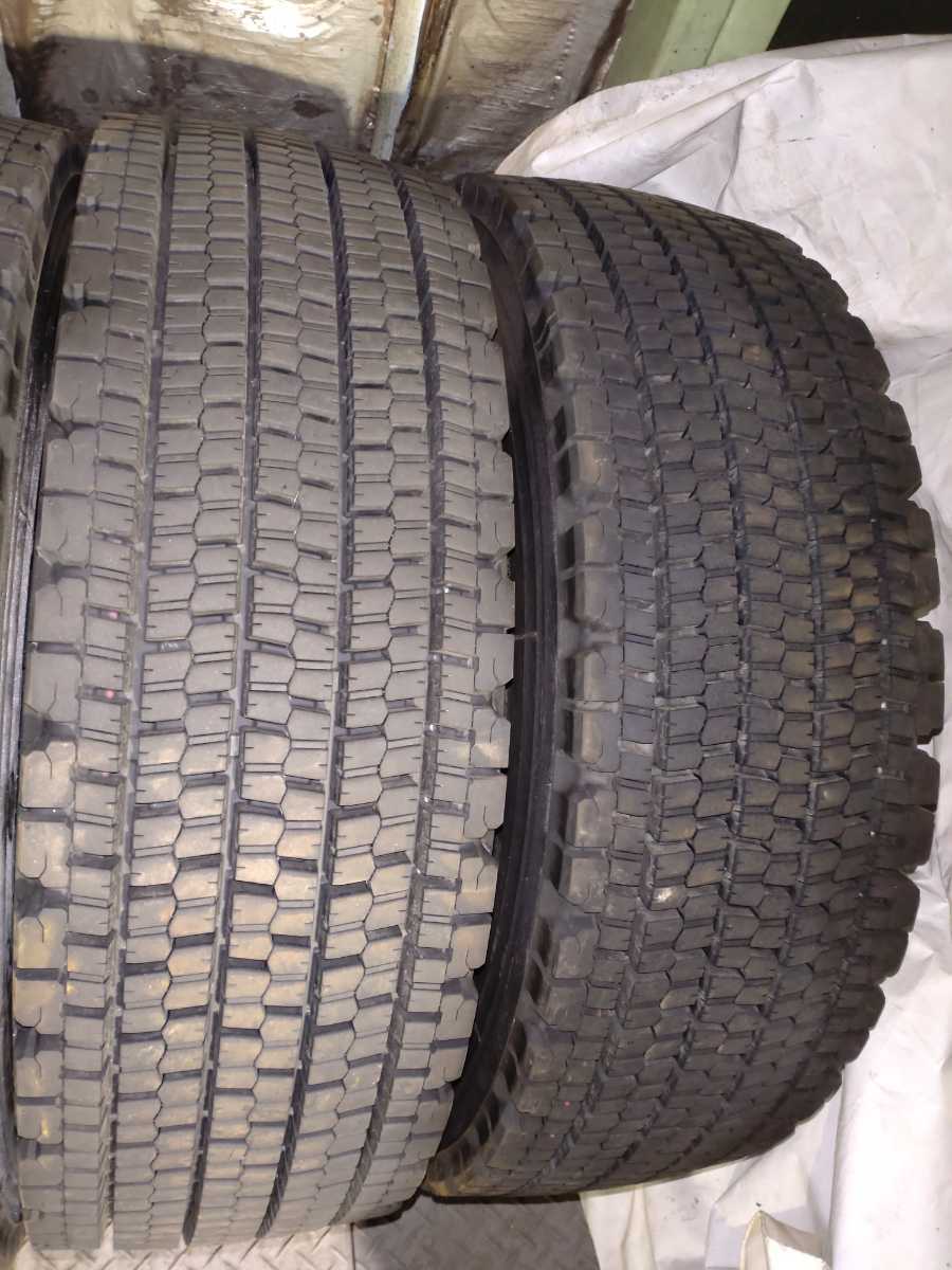 同梱不可】 超バリ山!ブリヂストン W900!265/70R19.5 140/138J