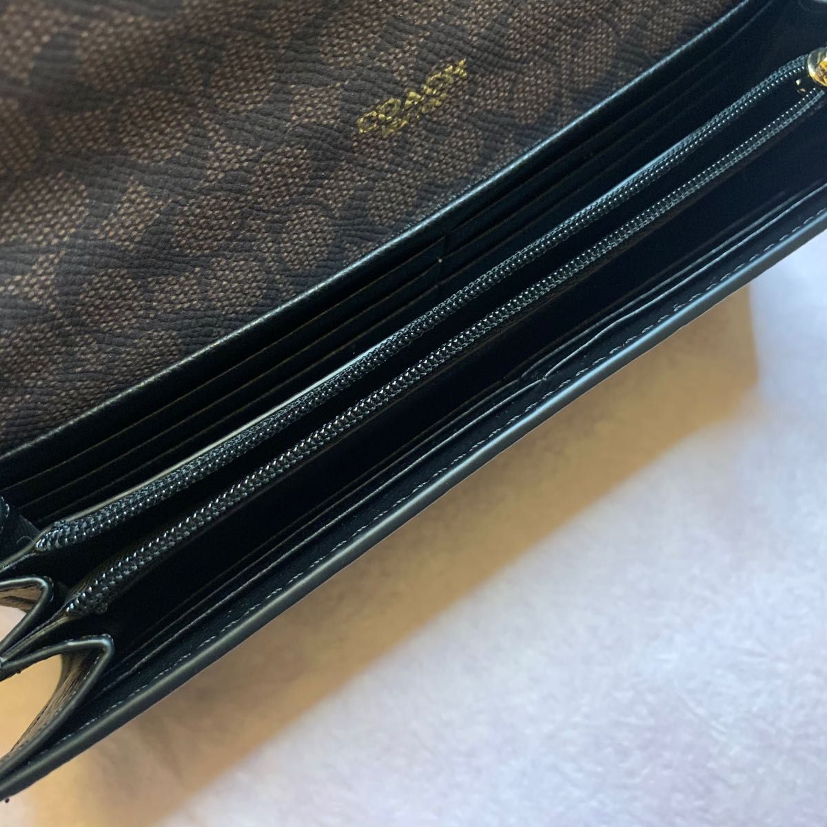 COACH コーチ 長財布 ブラックポーチ付き 新品 アウトレット|PayPayフリマ