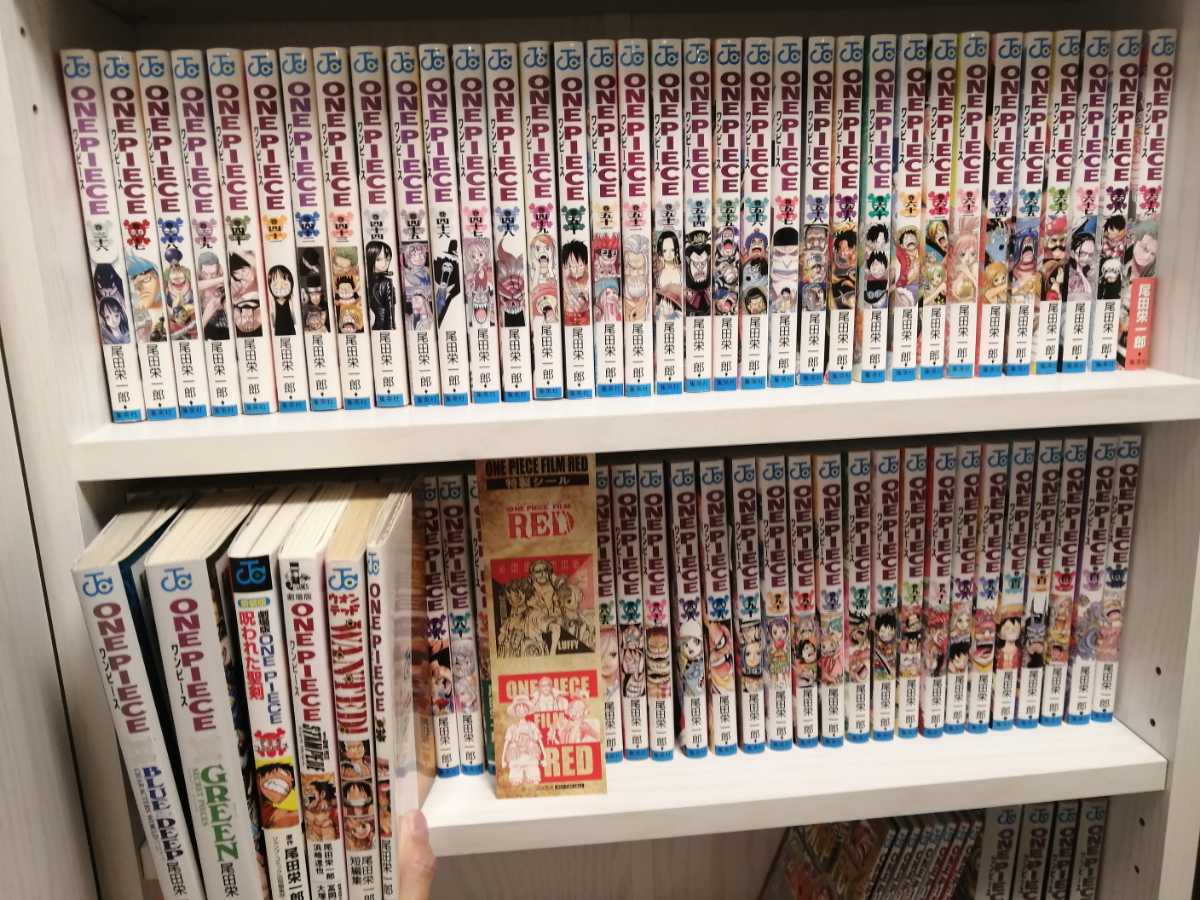 ONE PIECE 全104巻＋関連本18冊-