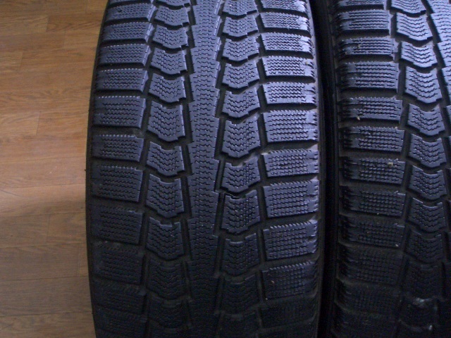 ②【バリ溝スタッドレス】 PIRELLI ピレリ Winter IceControl 225/45R17 A3 TT インプレッサ IS ゴルフ A180 B200 C300 CLA250 E320 2本 _画像3