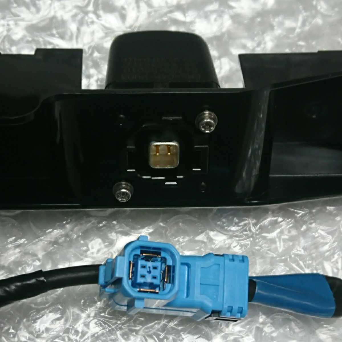 トヨタ純正 アルファード用 リヤテレビジョンカメラ 867C0-58010 トヨタ純正 アルファード用 リヤテレビジョンカメラ 867C0-58010