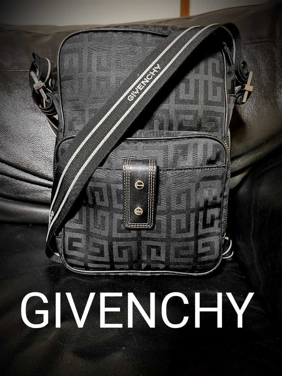 良品 GIVENCHY ジバンシー ショルダーバッグ ボディバッグ サコッシュ