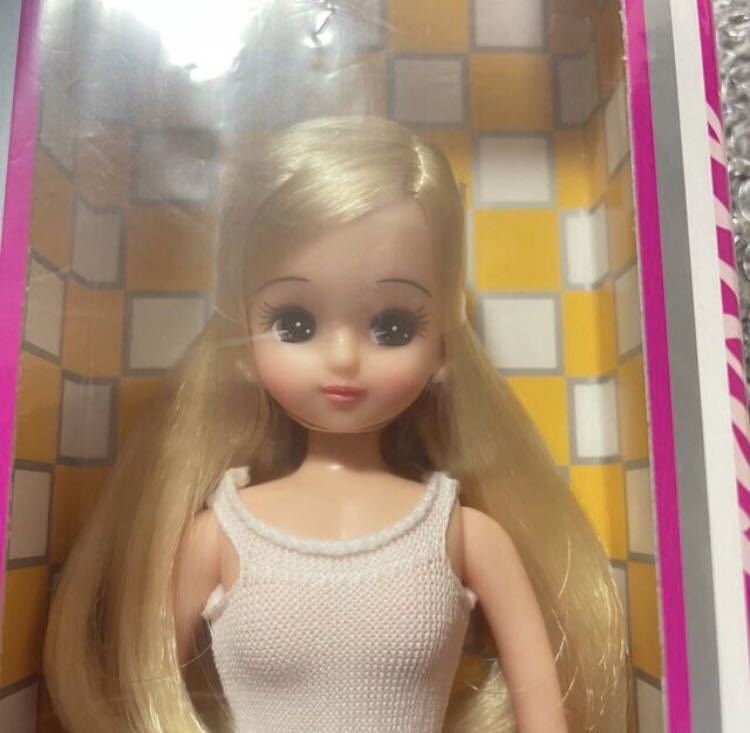 新品】20周年記念 チクロモデル リカちゃん 20人のお人形服作家 リカ