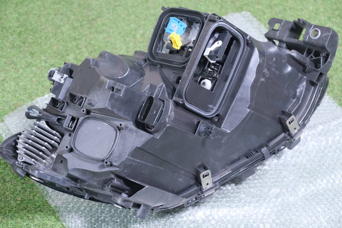 希少品!即納!>メルセデスベンツ W166 GLEクラス 後期 純正 LEDヘッド