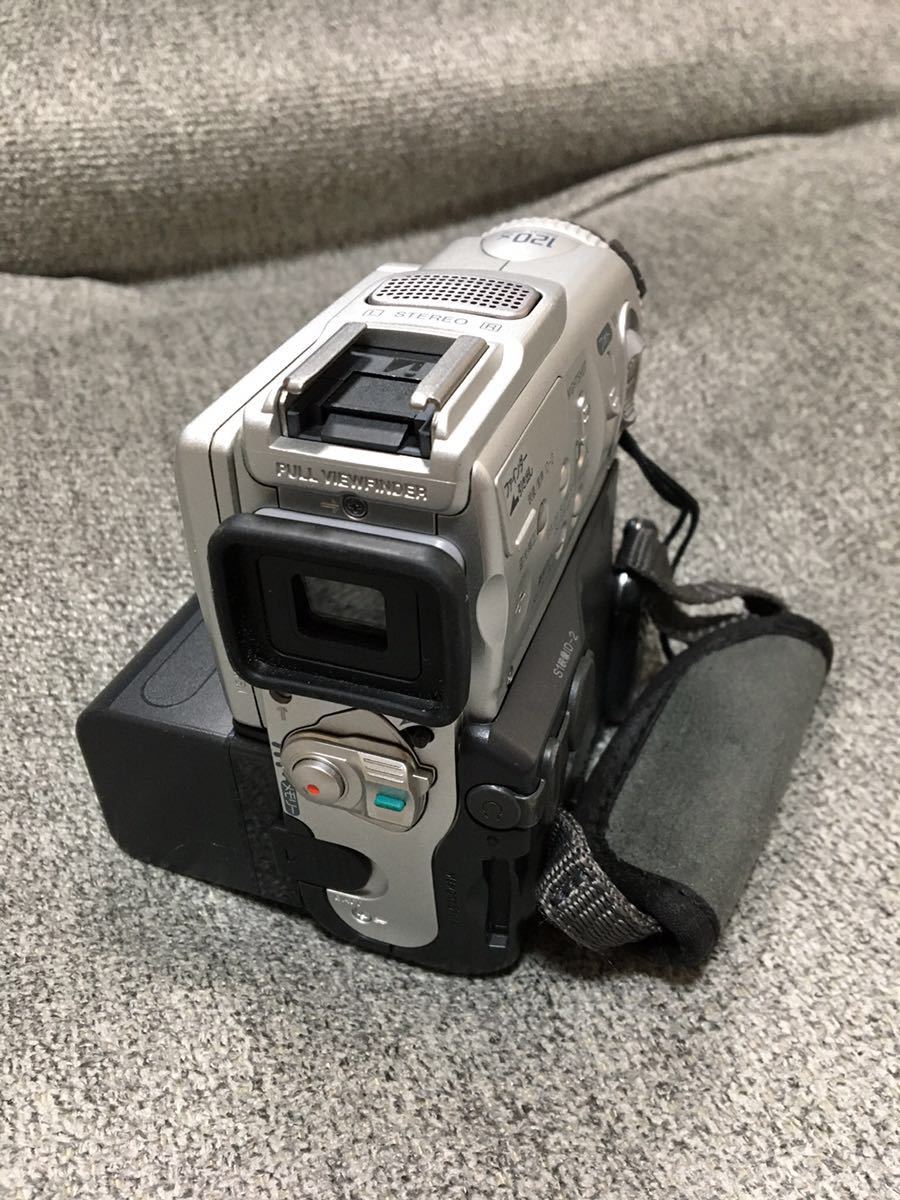 ソニー DV デジタルビデオカメラ DCR-PC101の画像3
