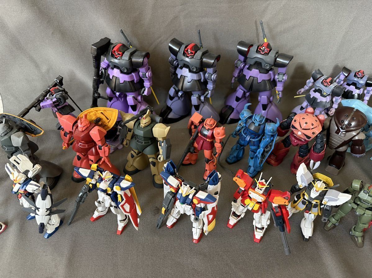 人気のクリスマスアイテムがいっぱい! 組立済みガンプラ 詰合せ