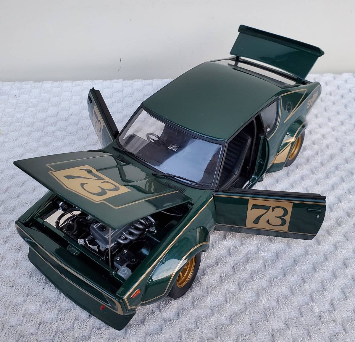 新しいコレクション 京商ミニカー1/18 1/18京商ミニカー スカイライン