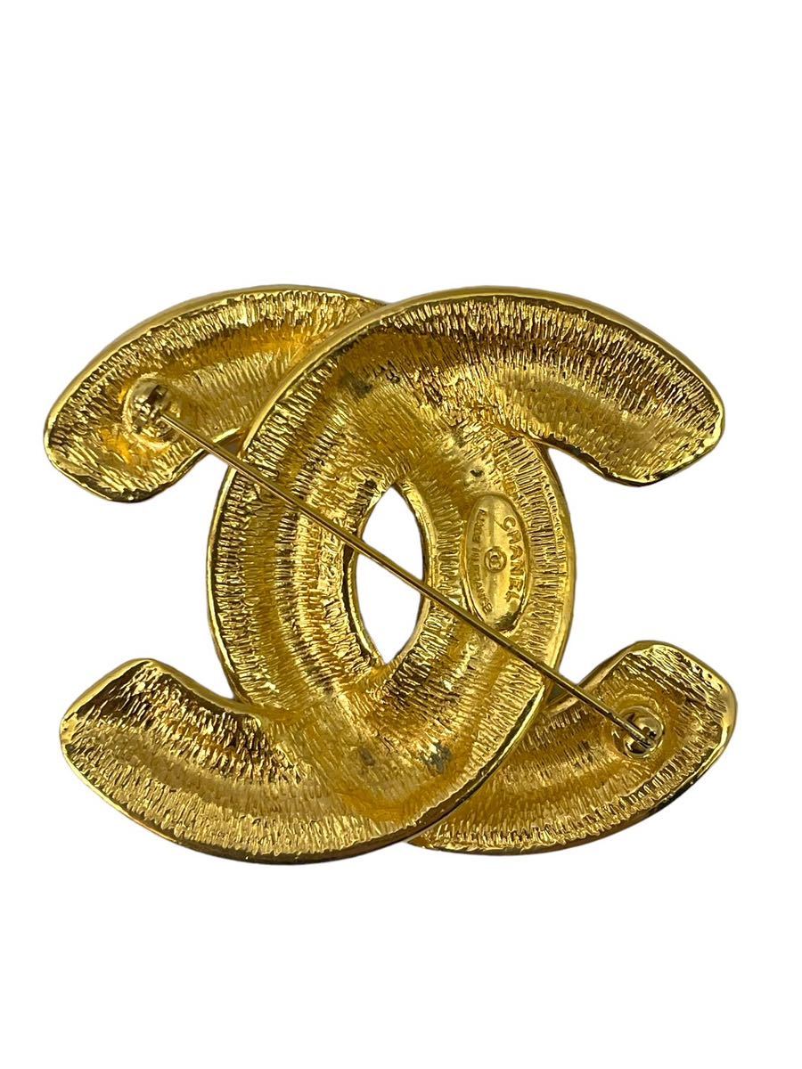 CHANEL ココマーク 1152 ブローチ ゴールド色 マトラッセ 服装小物 装飾品 アクセサリー シャネルの画像3