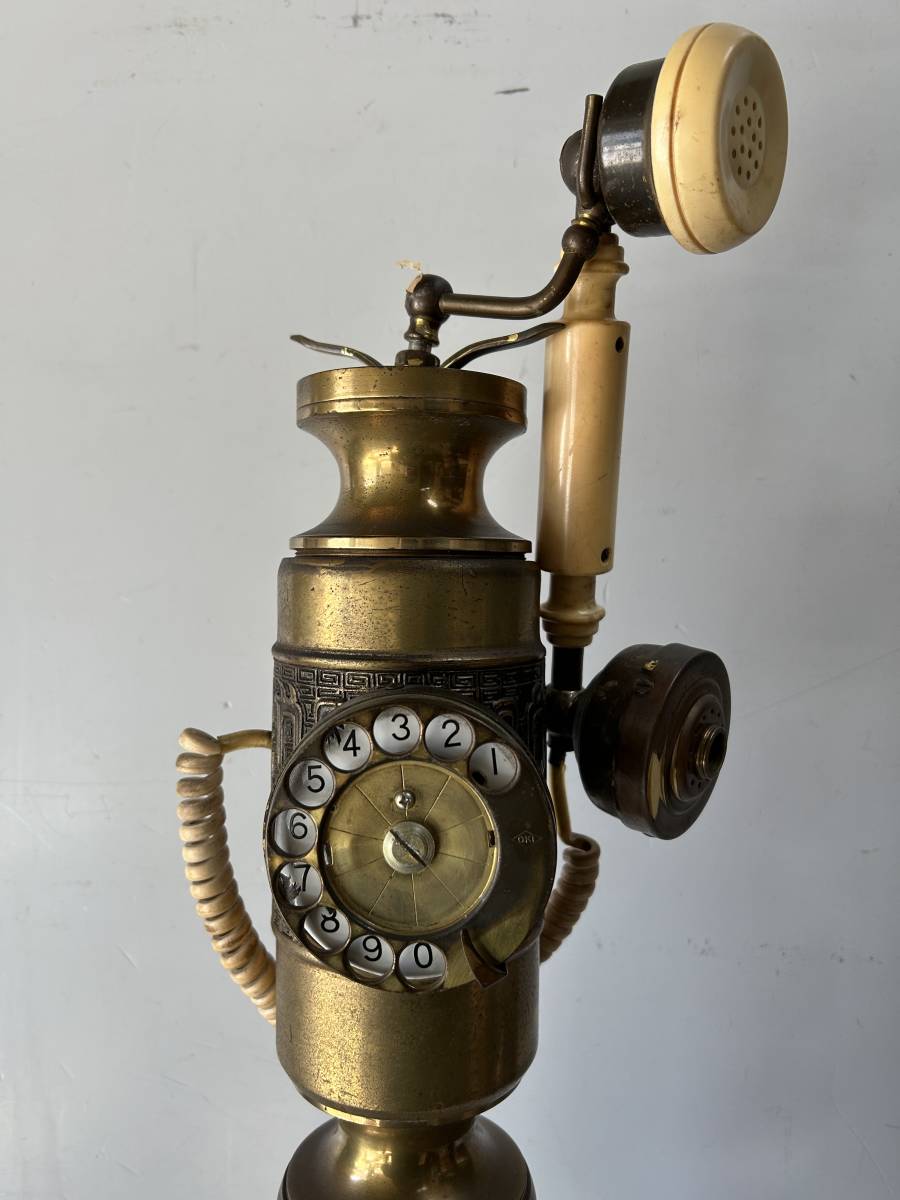 ⑫j◆ダイヤル式電話機◆スタンド型 真鍮製 全長100cm アンティーク レトロ インテリアの画像2