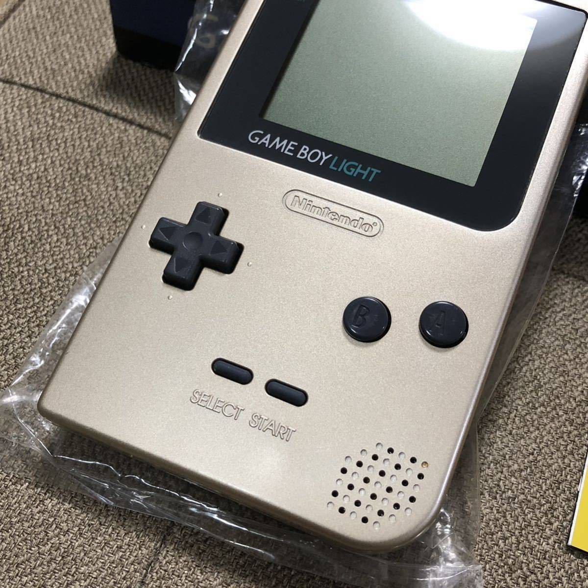 Nintendo GB ゲームボーイライト ゴールド ほぼ未使用品 極美品 外箱