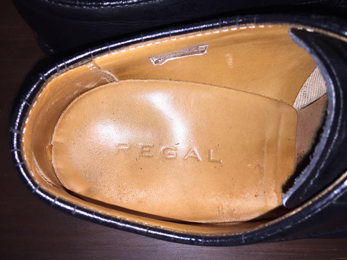 【美品】 REGAL リーガル ビジネスシューズ 革靴 黒 ブラック メンズ 26.0 プレーントゥ ドレスシューズ レザー 定価3万円 メンズ 紳士
