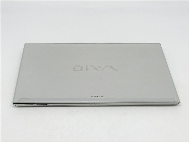 SONY　VAIO　SVT15119CJS　Core3世代i7　 メモリー8GB　　バッテリー欠品　BIOS表示　ノートパソコン　詳細不明　　ジャンク扱い 　_画像4