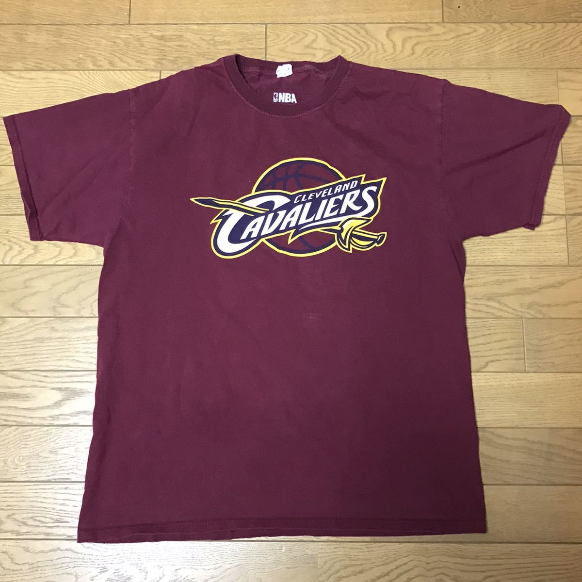 NBA CLEVELAND CAVALIERS #23 “KING JAMES” SHORT SLEEVE T-SHIRTS size-L(着丈70身幅53) 中古 送料無料 NCNR