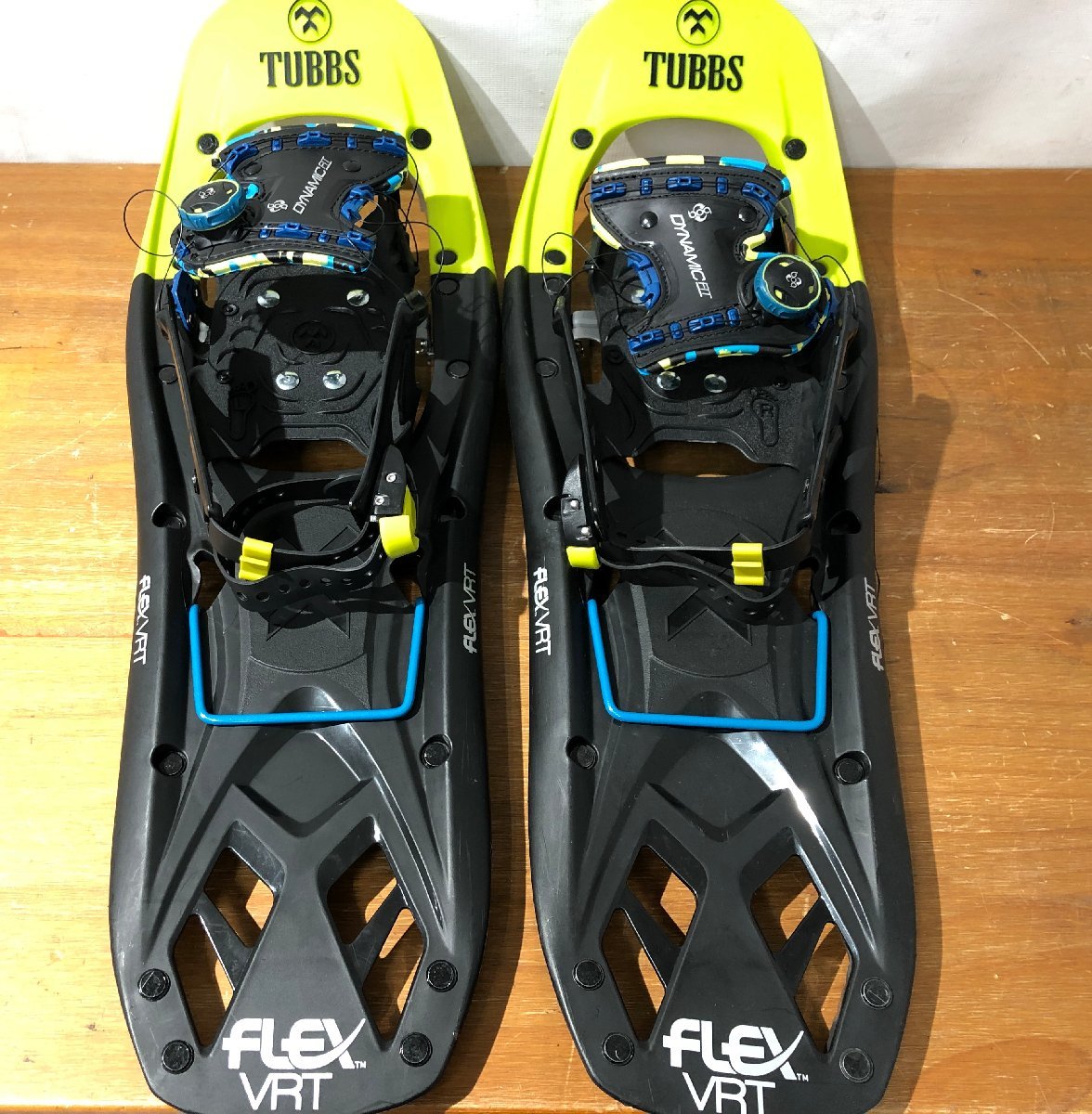 TUBBS タブス スノーシュー FLEX VRT 24 登山 アウトドア用品 良品 60