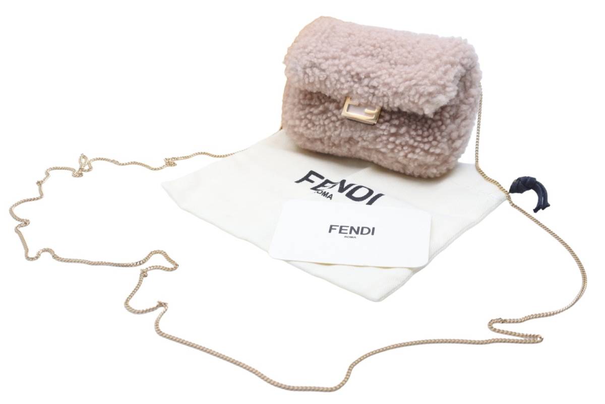 シリアル】 FENDI フェンディ ショルダーバッグ 7AR844 ナノバゲット