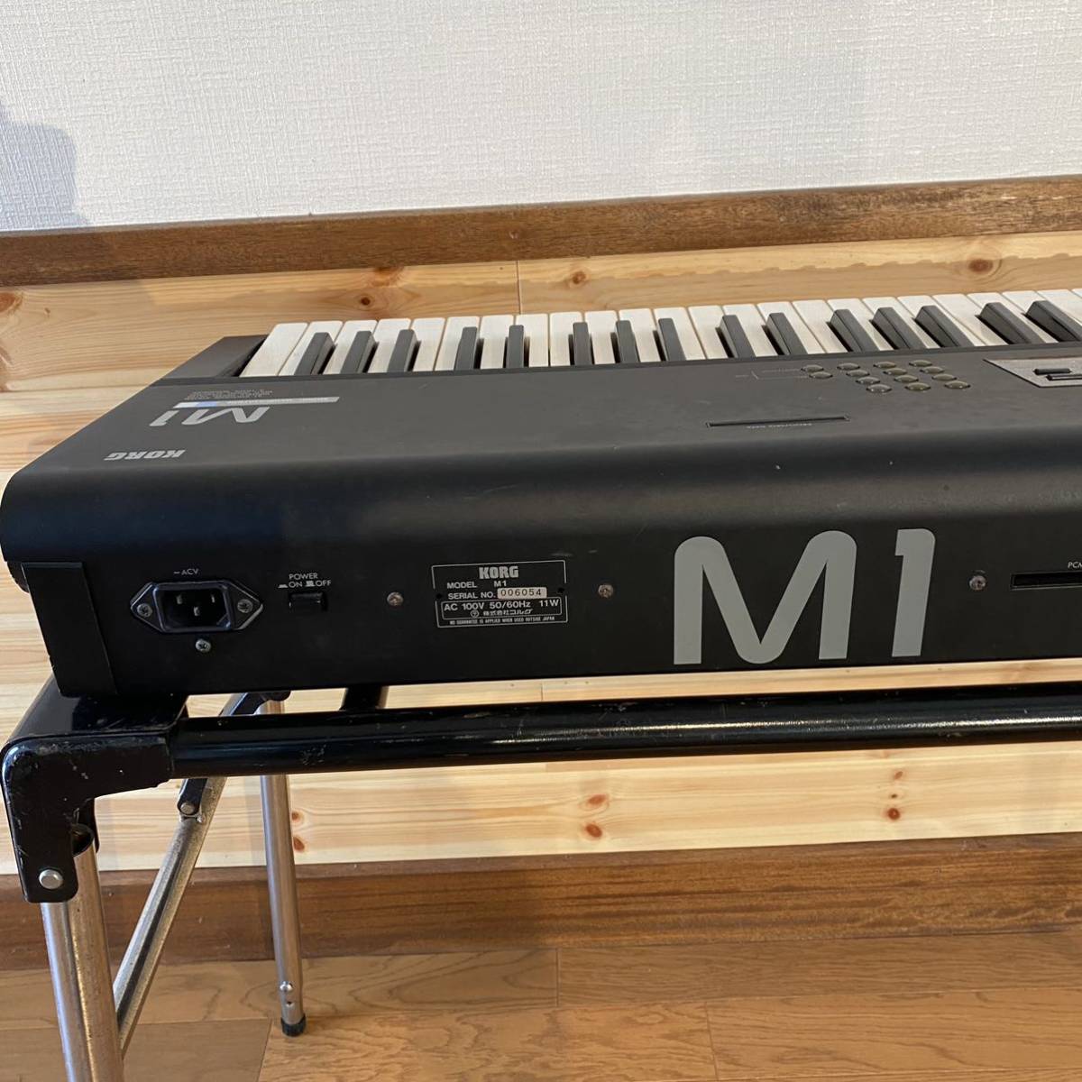 稀少品 ハードケース付き KORG コルグ シンセサイザー M 無料
