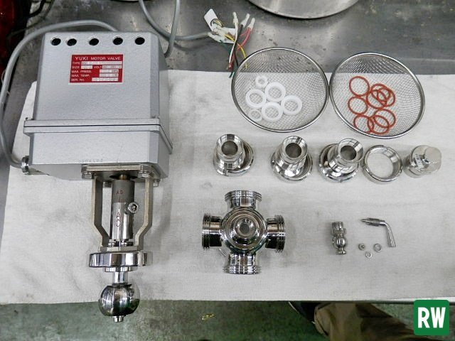 分解洗浄済】サニタリー 三方バルブ 1S 第一油機 MVS3-SLN 単相200V 分解洗浄済】サニタリー 三方バルブ 1S 第一油機 MVS3-SLN 単相200V